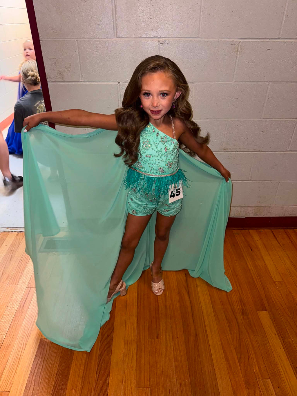 Size 2 fun fashion