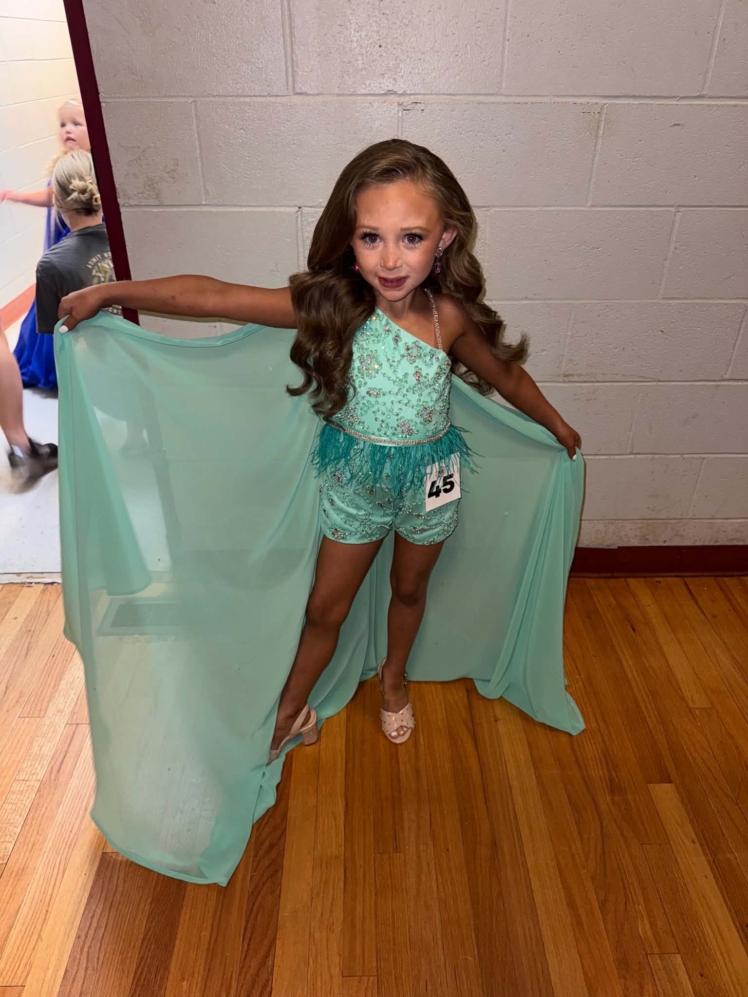 Size 2 fun fashion