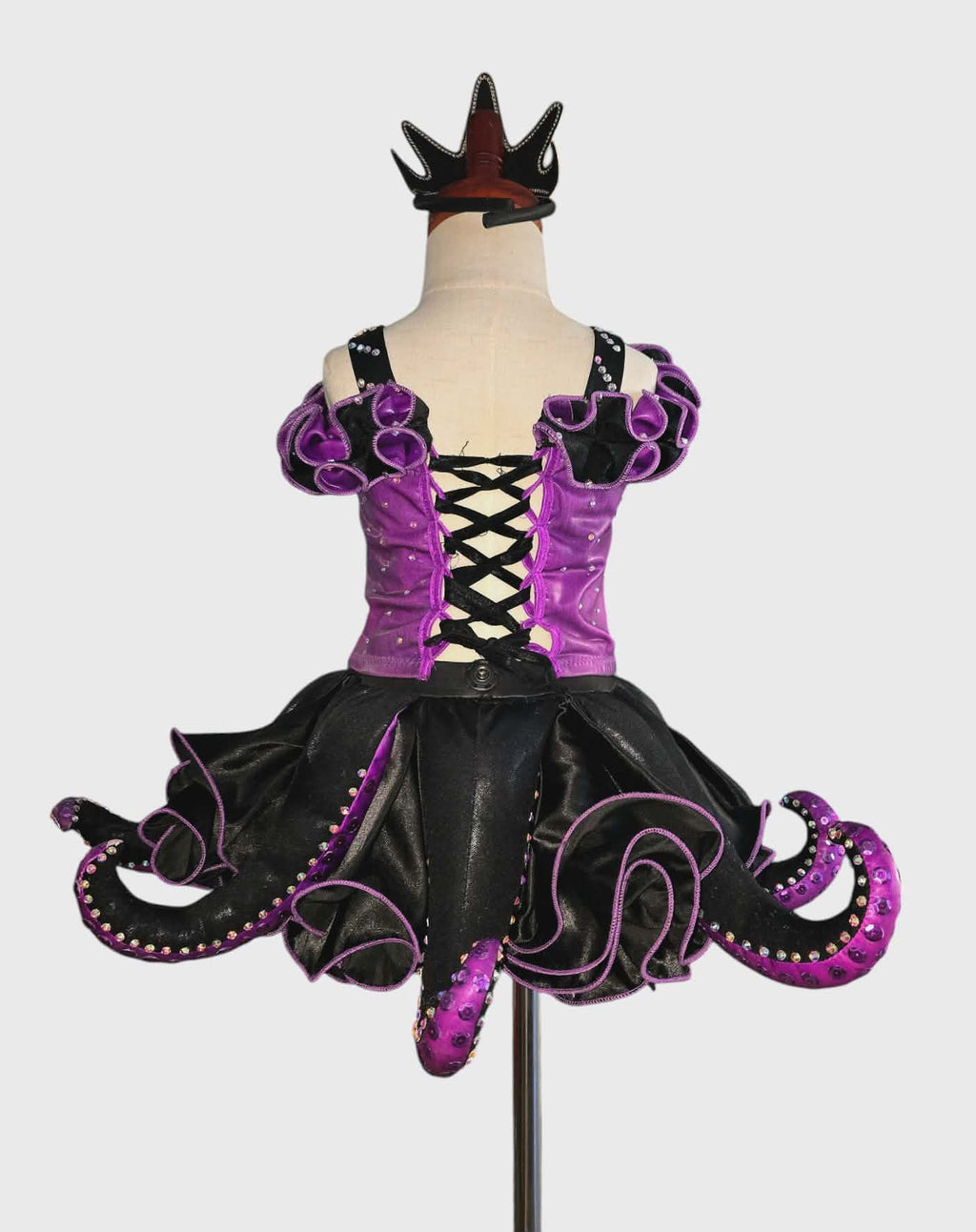 Ursula Fun Fashion/OOC Size 18/3
