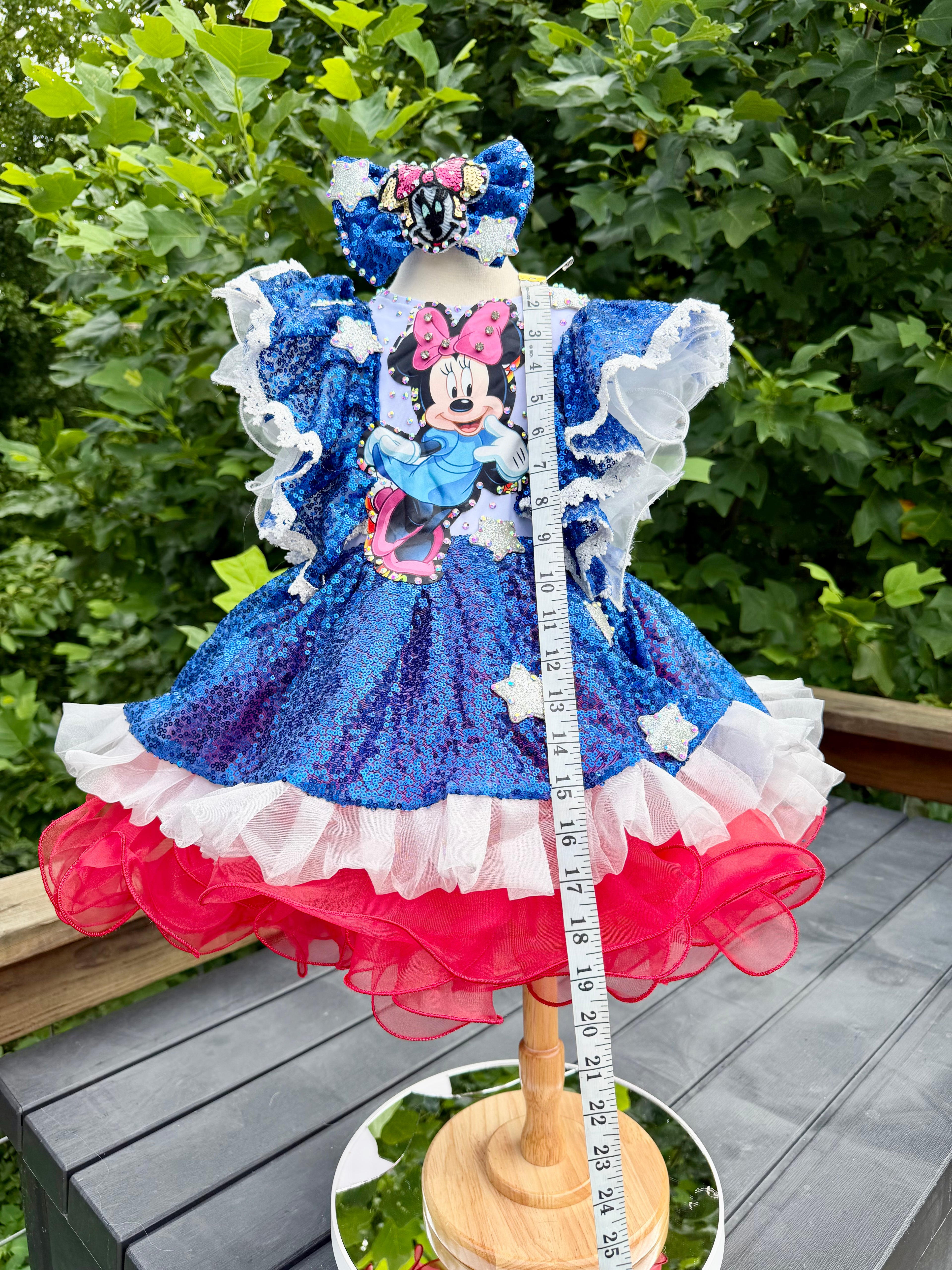 Minnie Mouse OOC Size 18/3