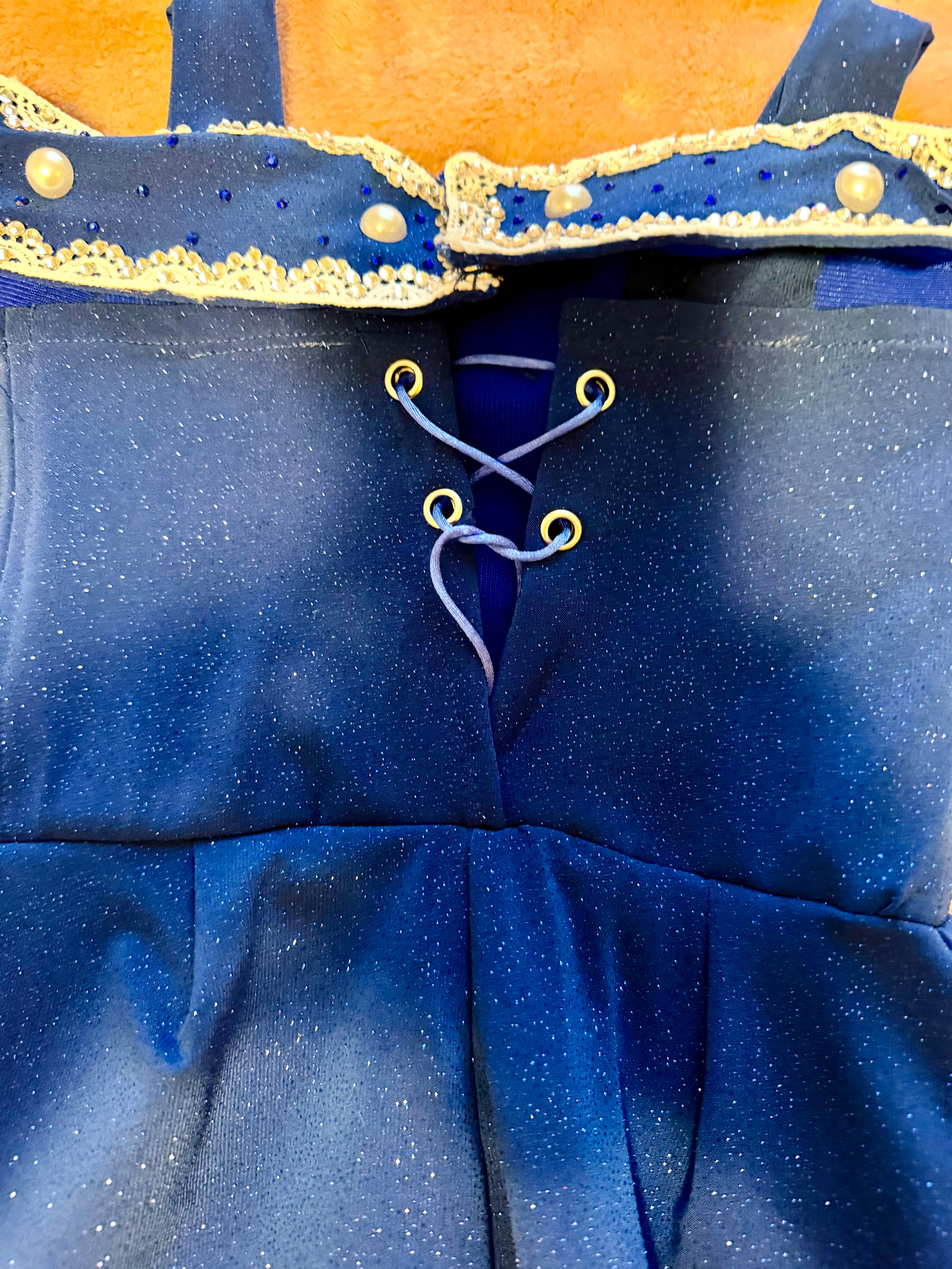 UK & Bluey Fun Fashion by Runway Ruffles Size 12/2