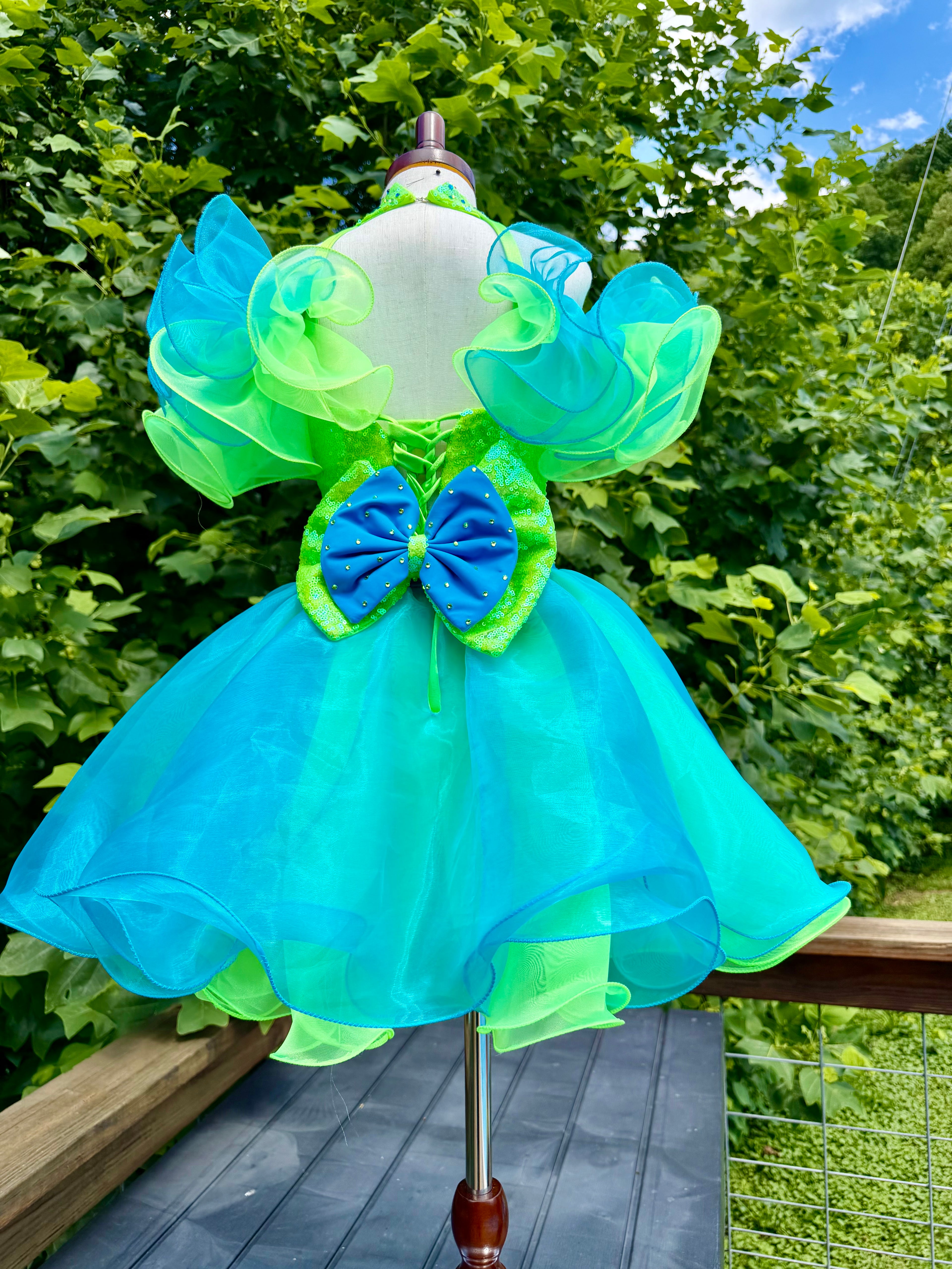Parisian Bridal Size 4/5T Fun Fashion