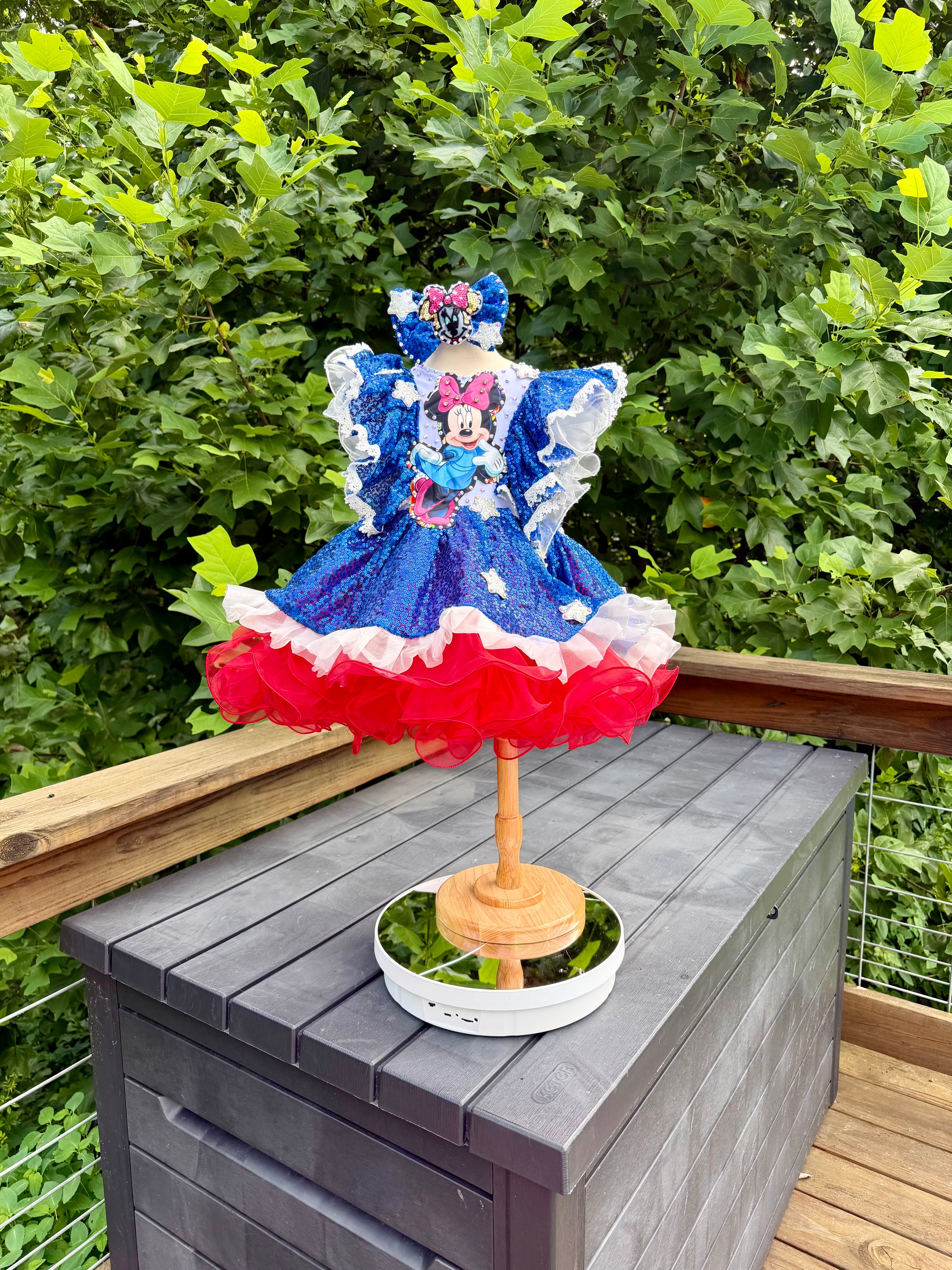 Minnie Mouse OOC Size 18/3