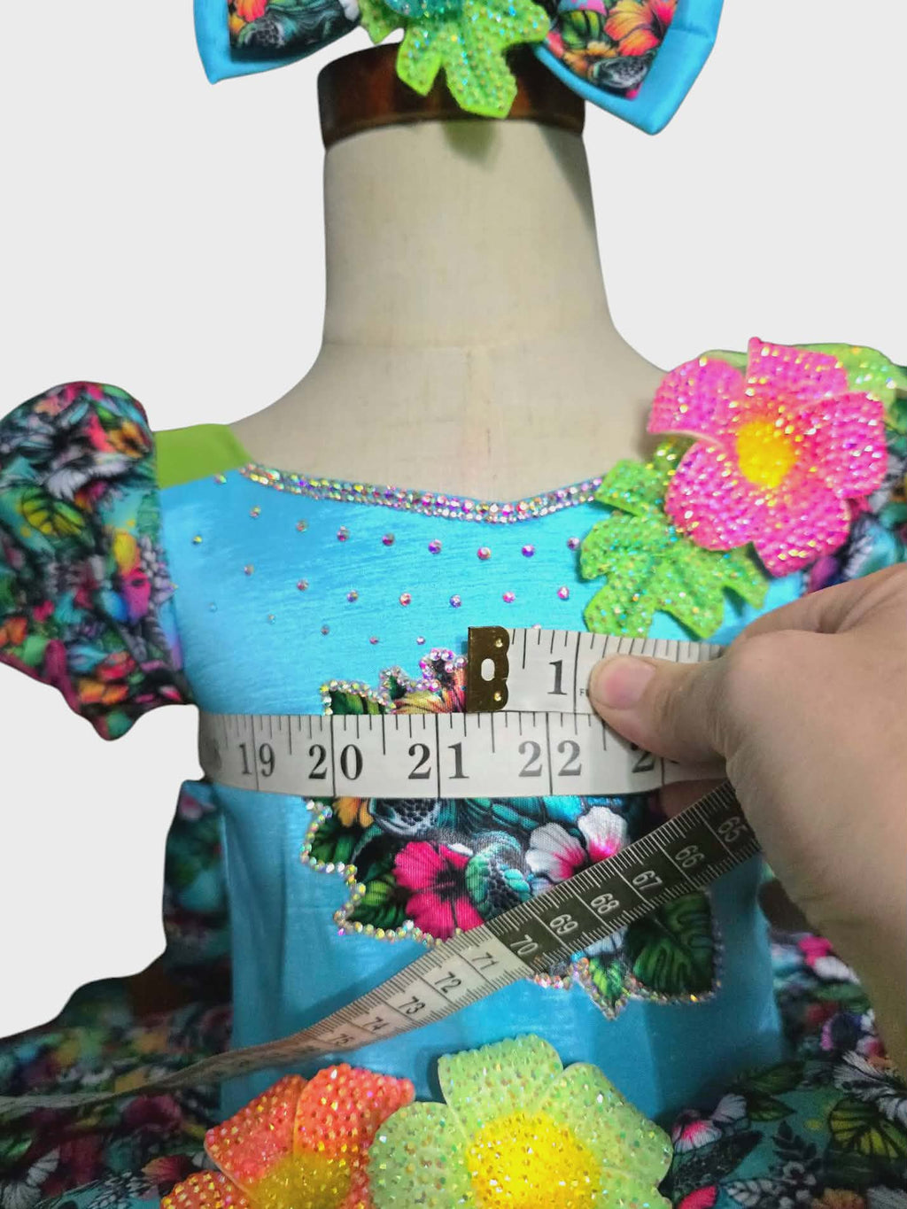 Ivy Michelle - Tropical Sea Turtle Size  12-2