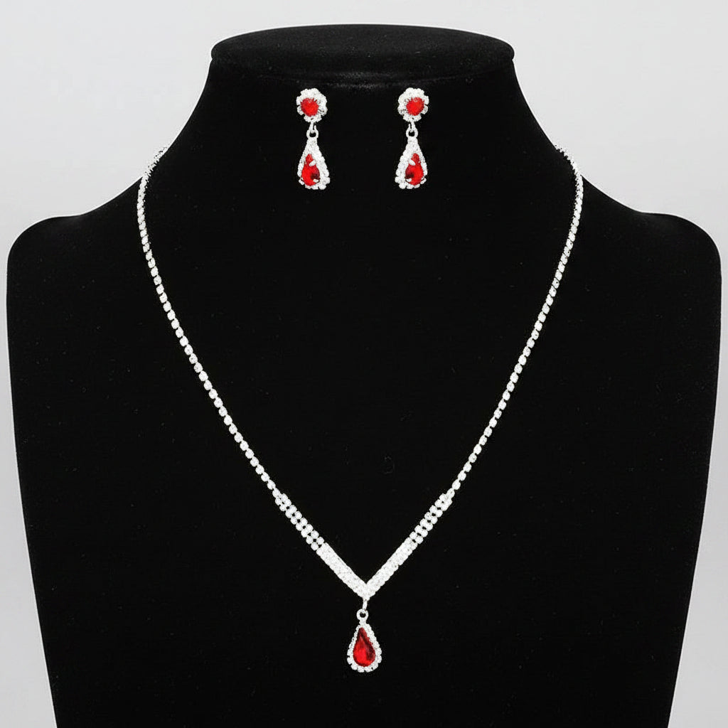 Dandy End Lines Dangle Rhinestone Necklace Set