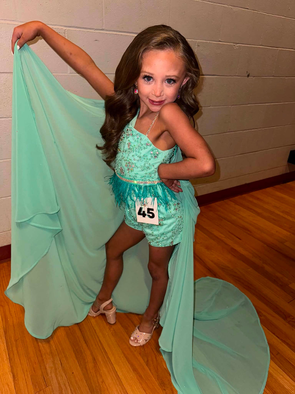 Size 2 fun fashion