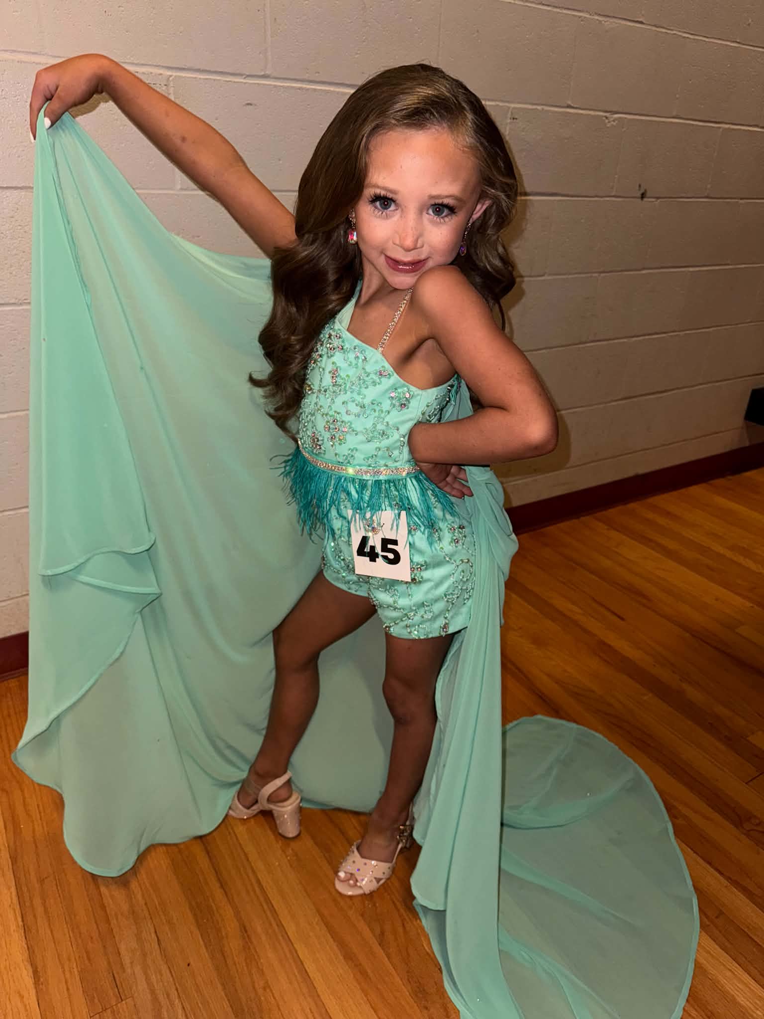 Size 2 fun fashion