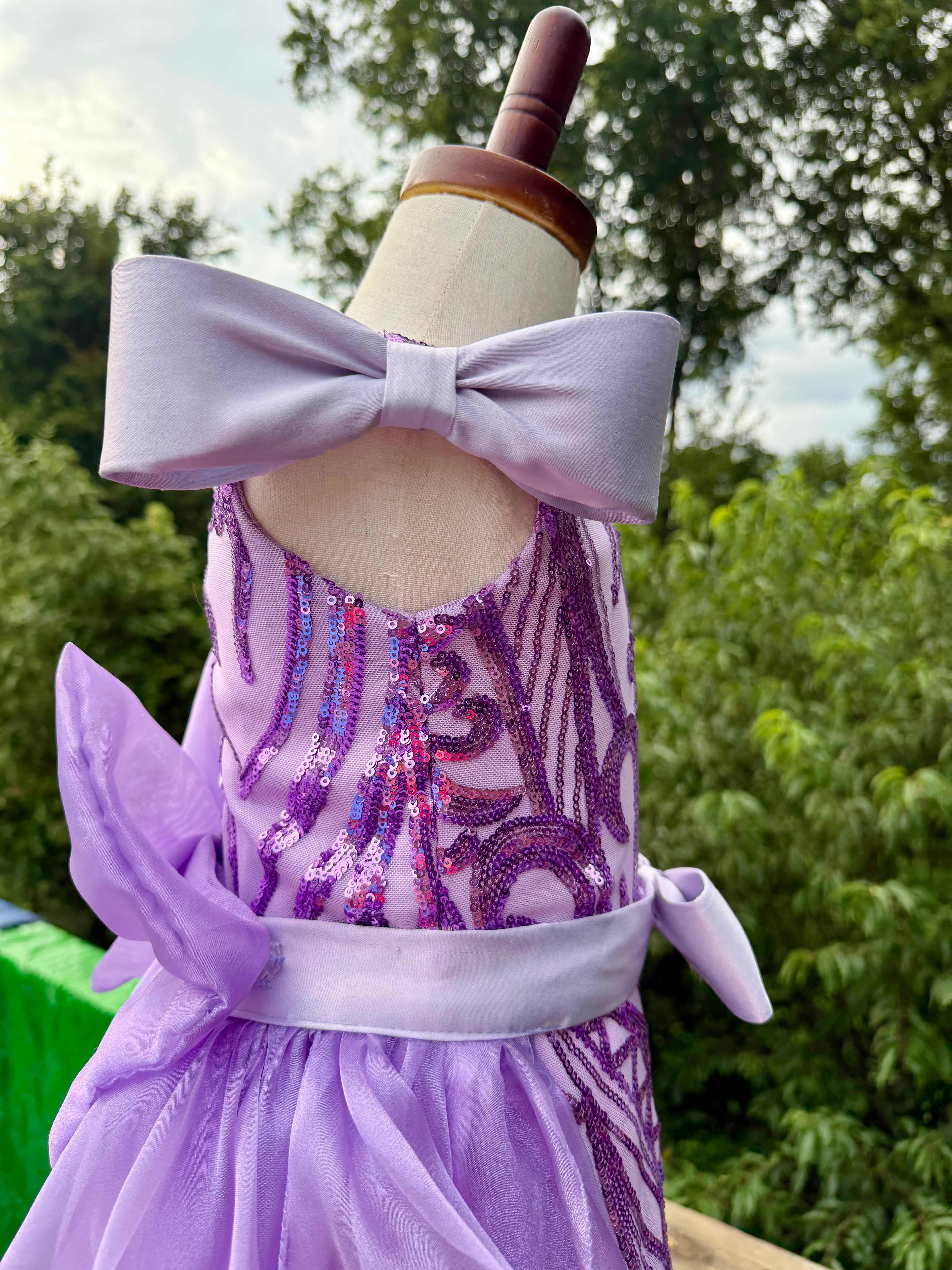 Parisian Bridial 12/2-18/3 Fun Fashion