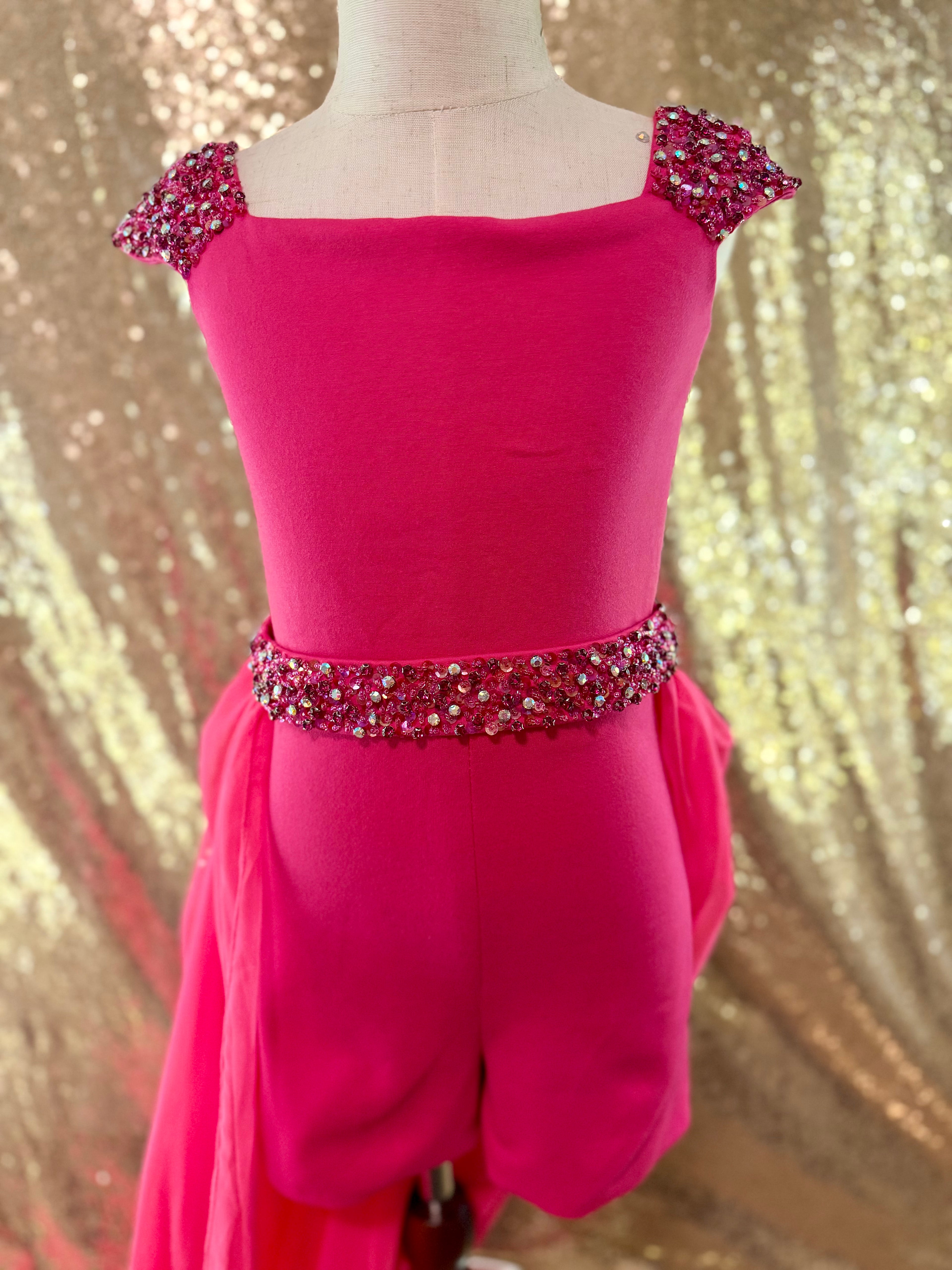 OMC Size 6 Fun Fashion