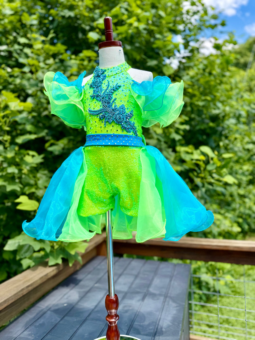 Parisian Bridal Size 4/5T Fun Fashion