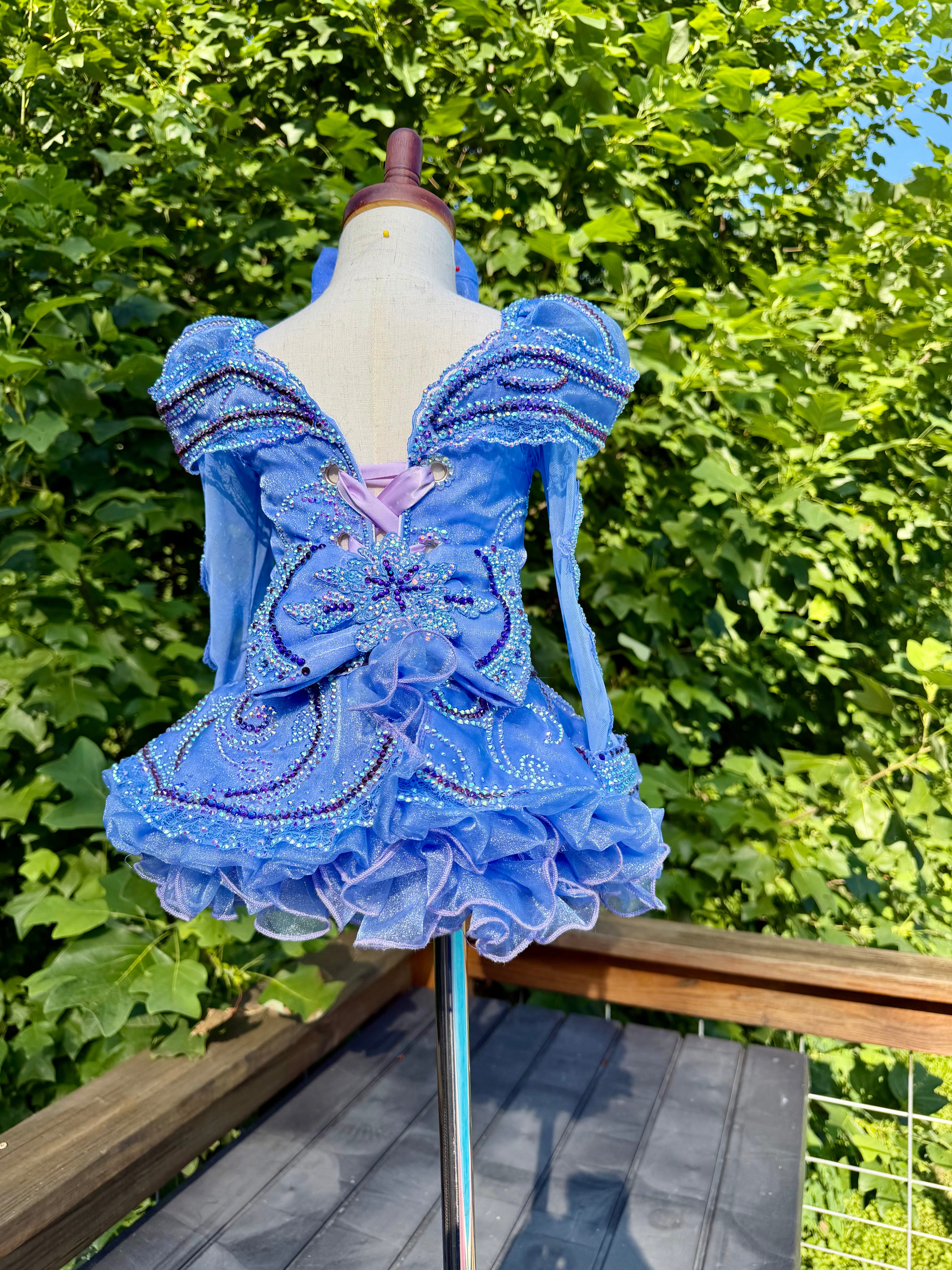 Borealis Customs Mega Glitz. Periwinkle Dreams, Size 12/2 - 18/3