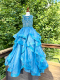 Liz Chen size 10