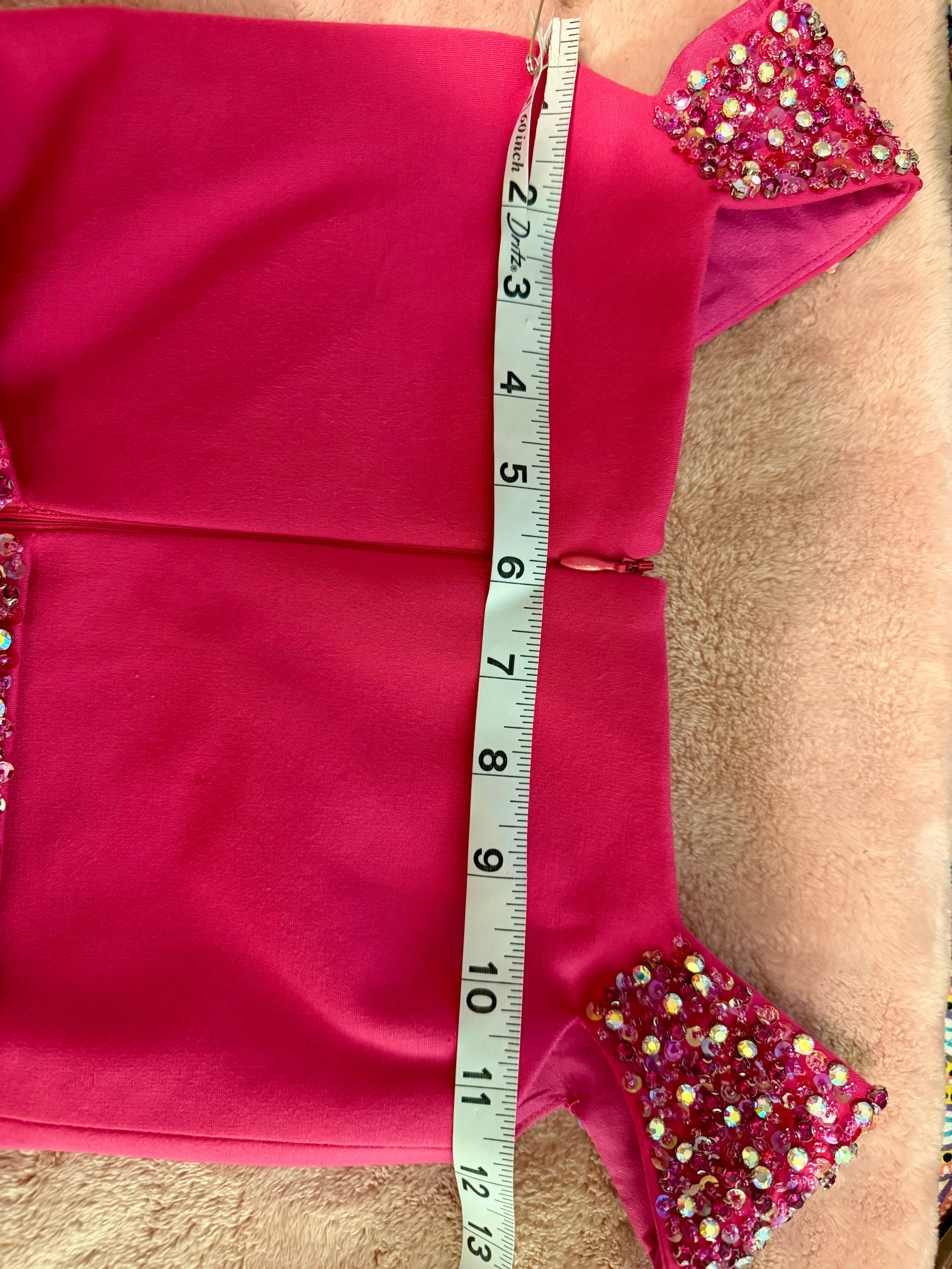Tereskikh Size 6 Fun Fashion - zip back