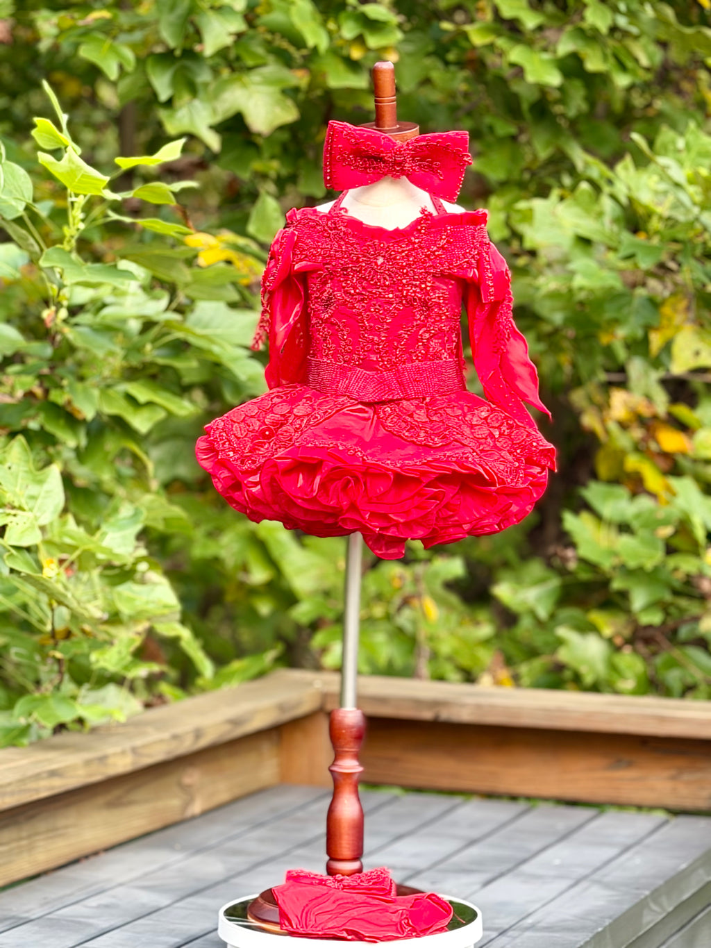 Little Miss Red Size 12/2 by Borealis