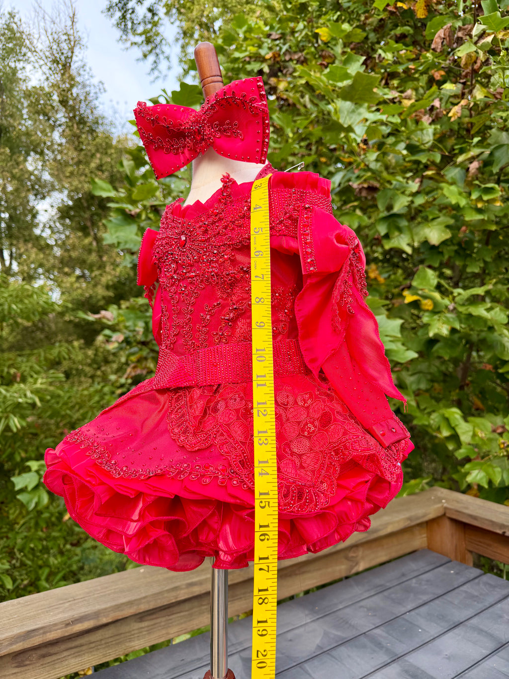 Little Miss Red Size 12/2 by Borealis