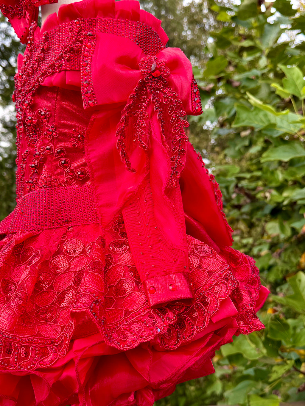 Little Miss Red Size 12/2 by Borealis