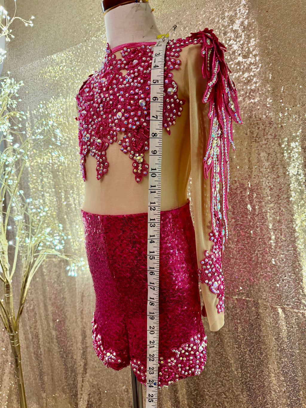 Fun Fashion Size 6 - Open Back, beautiful detachable skirt