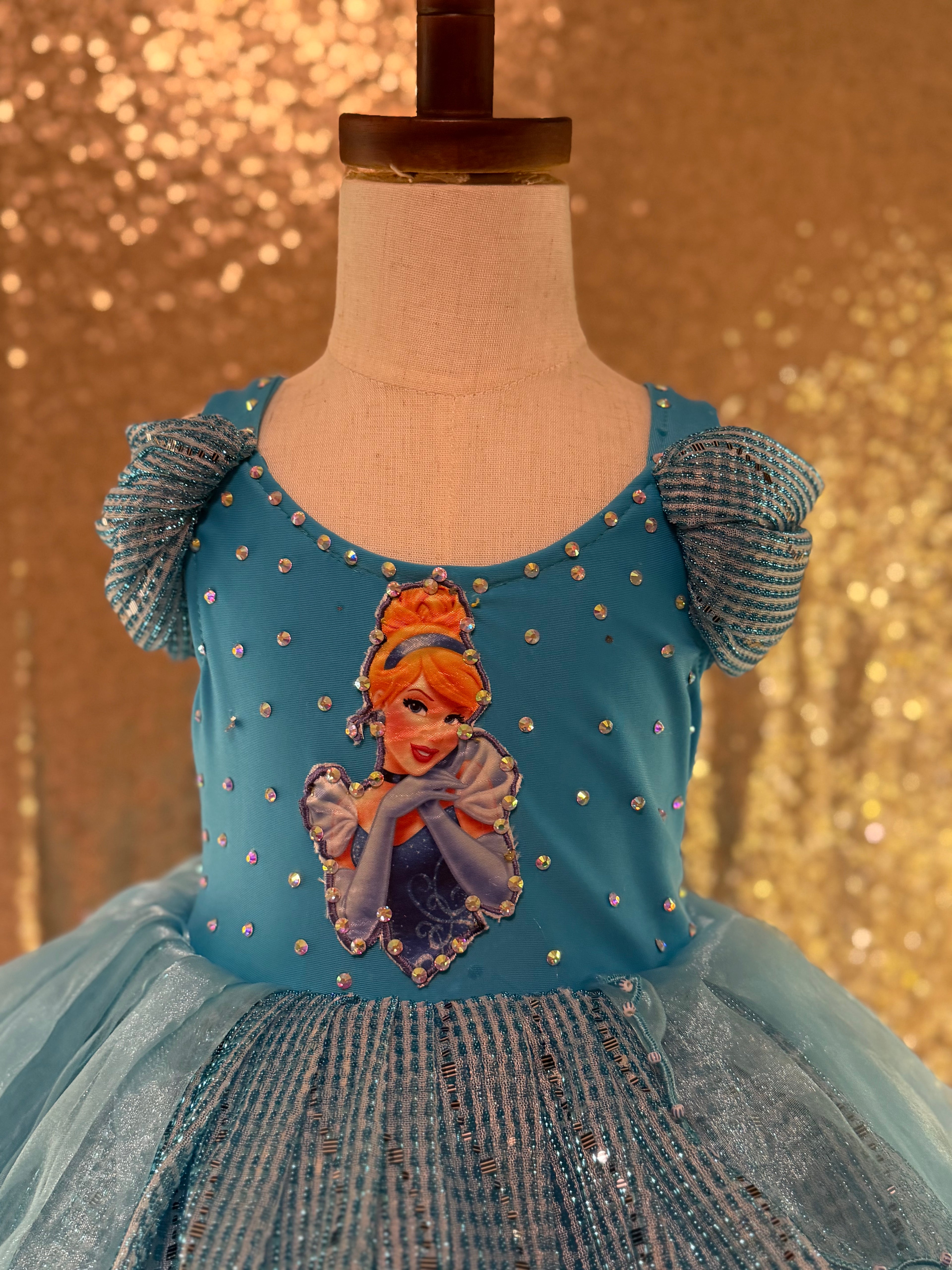 Once Upon a Slipper - Cinderella OOC 18/3