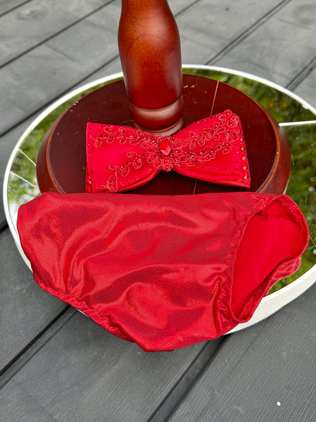 Little Miss Red Size 12/2 by Borealis