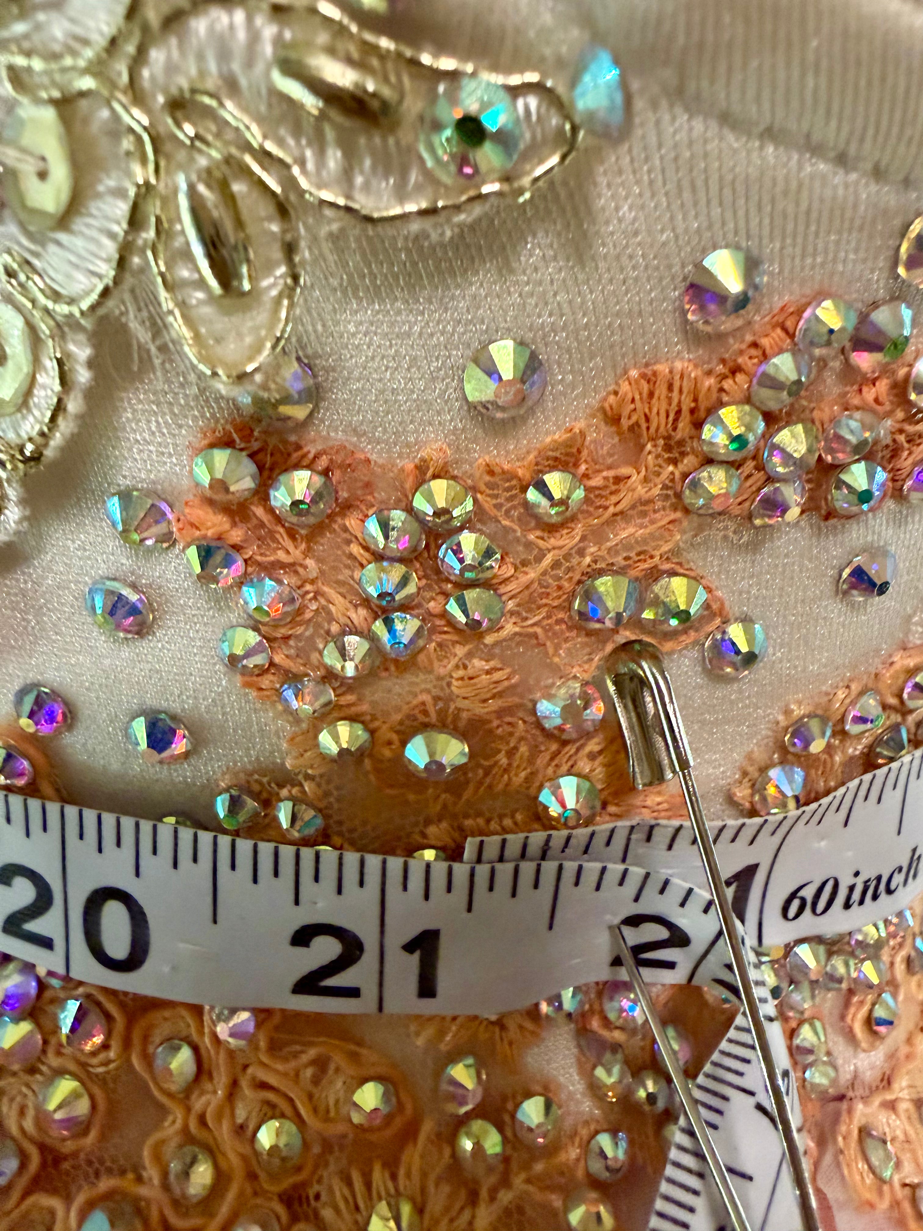 Gemics Semi Glitz- Peaches & Cream Elegance  (Size 18/3)