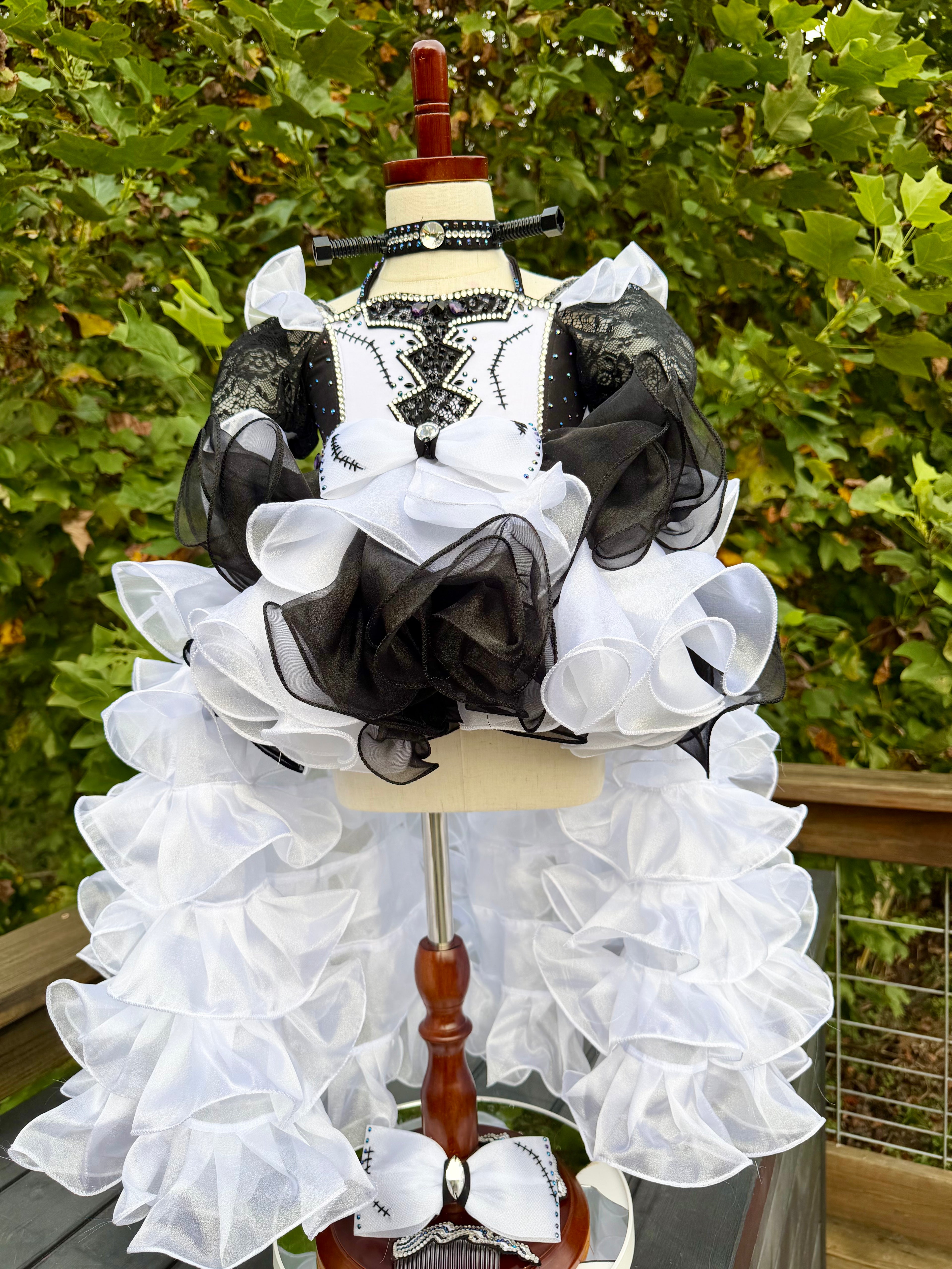 Bride of Frankenstein Size 12/2-18/3