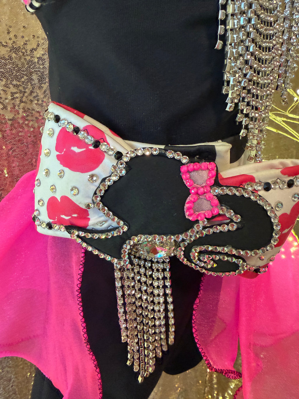 Shuggy Barbie Inspired Fun Fashion/OOC Size 3/5 Mega Glitz