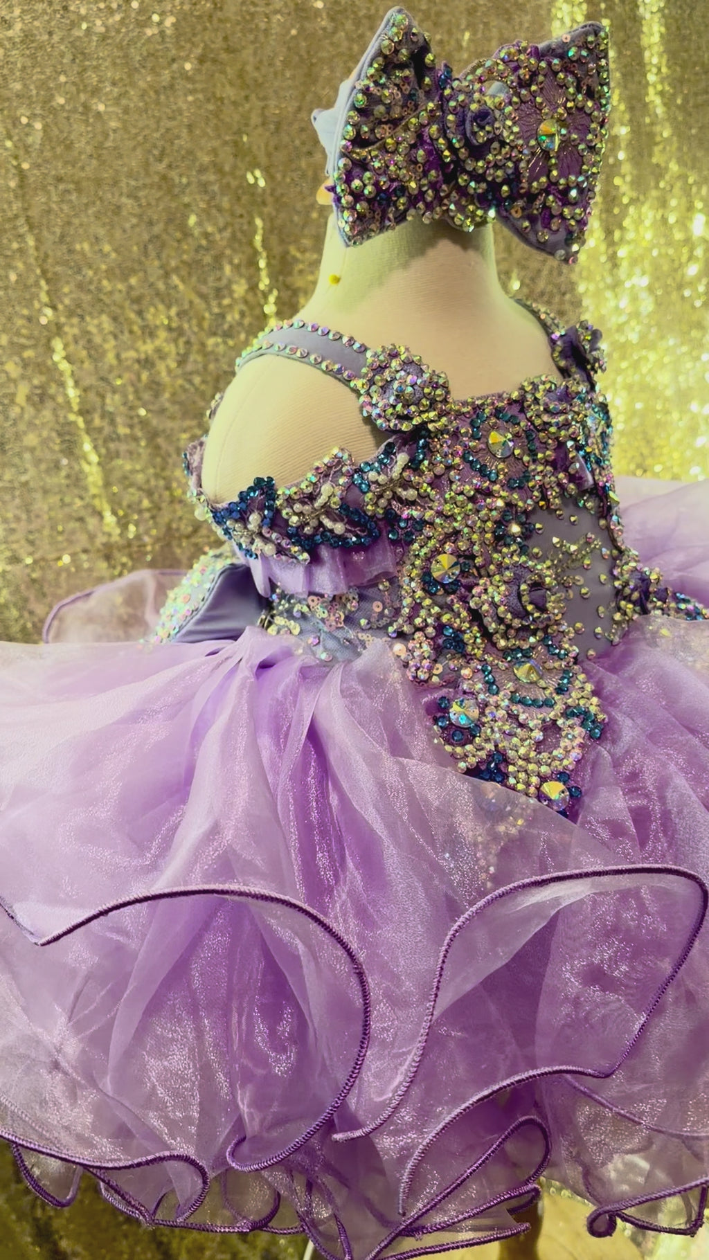 New! Full Glitz Royal Tog Size 6/12, short 2T