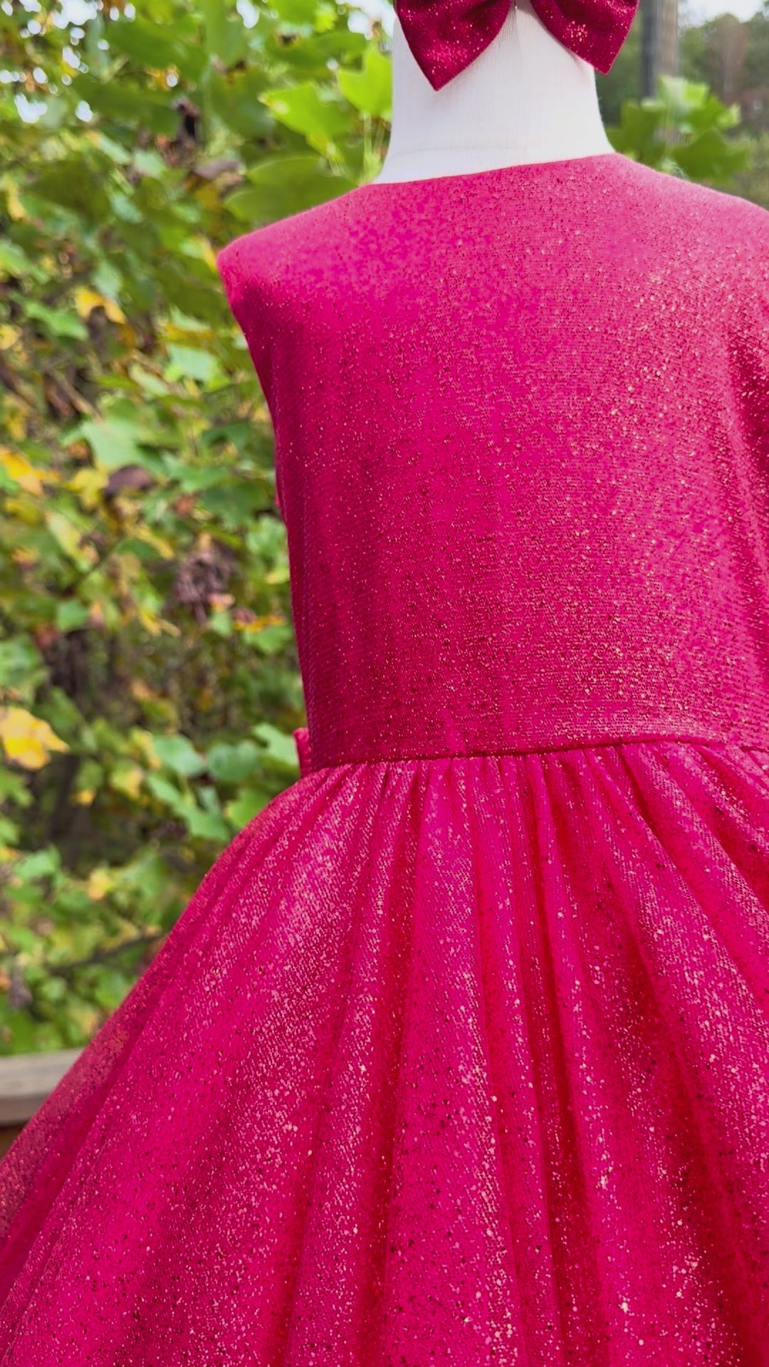 Scarlet Reign red glitz size 4