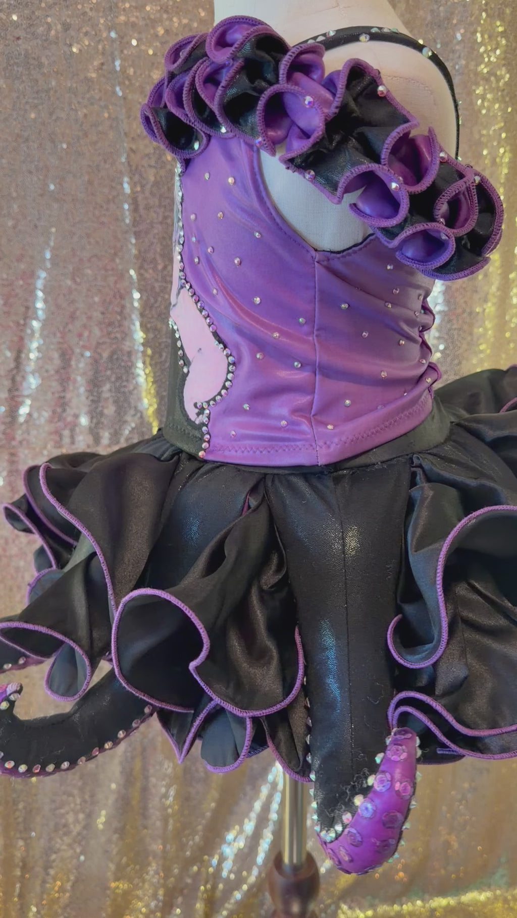 Ursula Fun Fashion/OOC Size 18/3