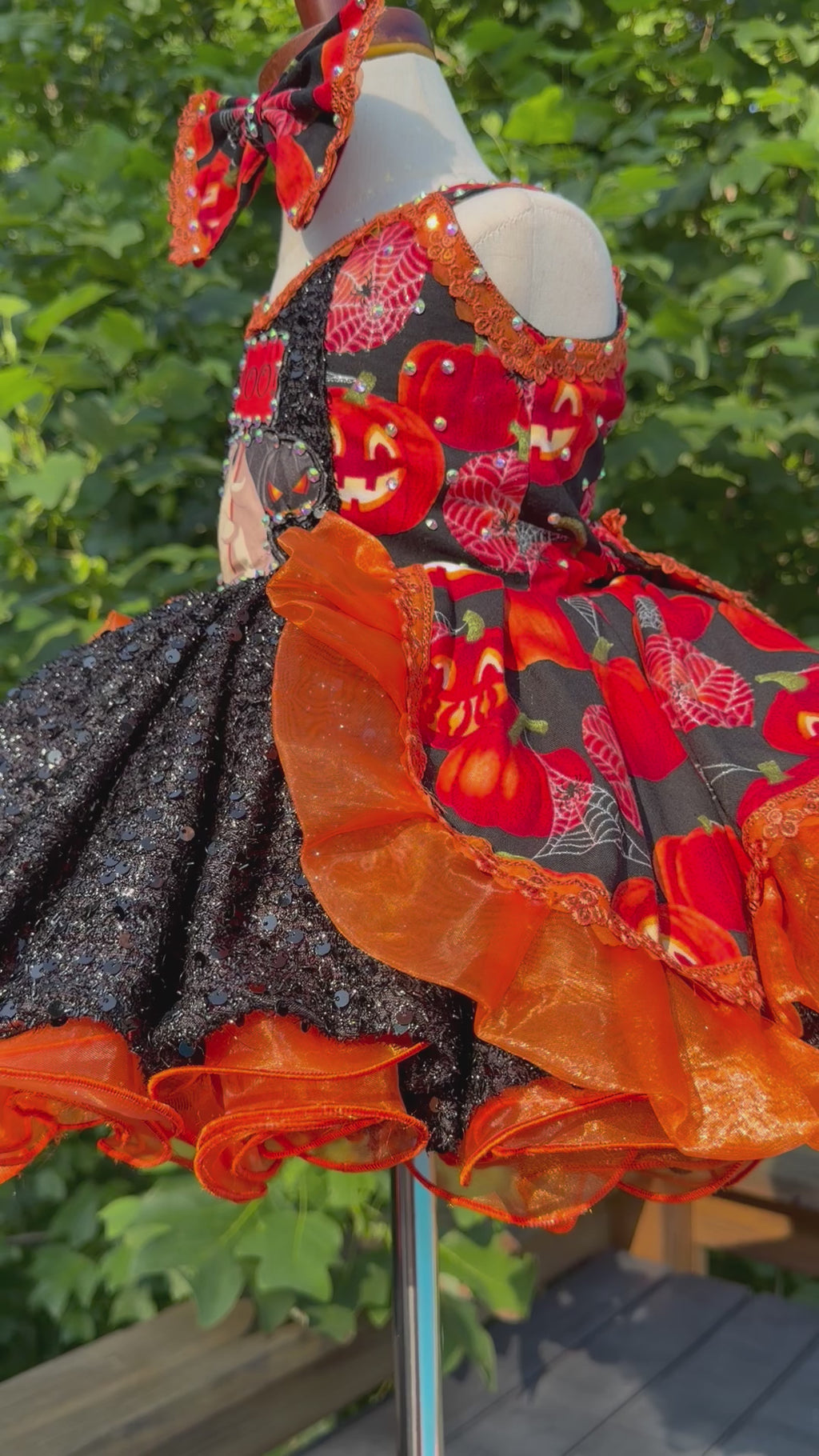 Halloween dress 12/2