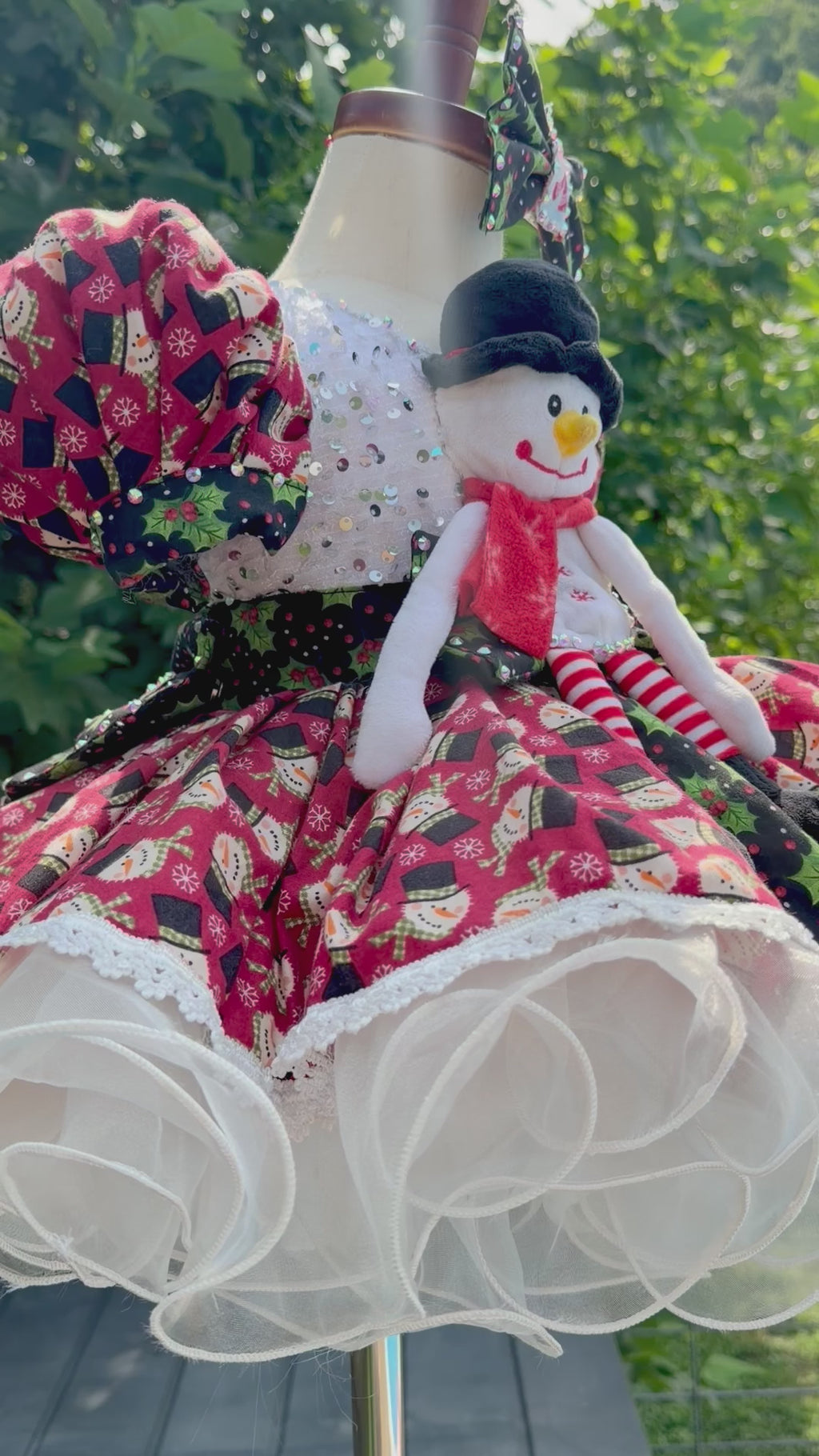 Snowman 9/18m OOC